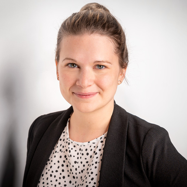 Kerstin Holtewert_150.jpg